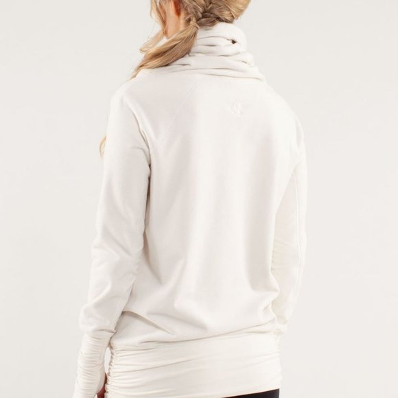 EUC Lululemon Don't Hurry Be Happy Pullover - Picture 2 of 7